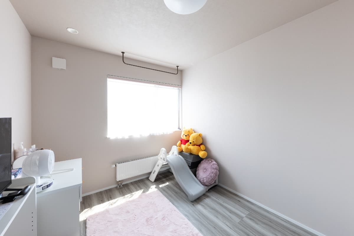 kon_room03.jpg