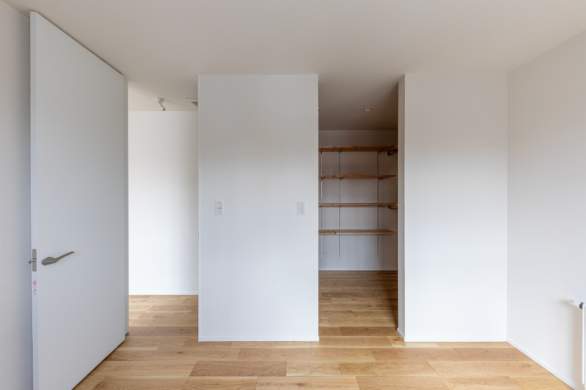 tak_room01.jpg