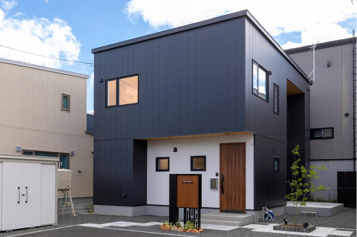 手の届く価格で建てる